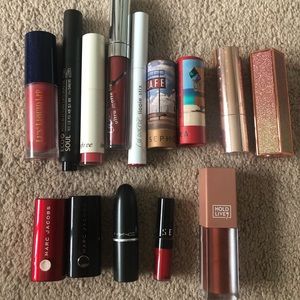 Lipstick set valuable